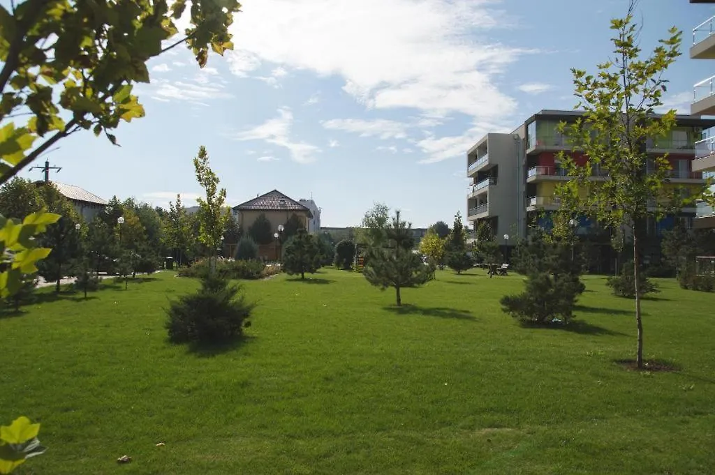 Airport Apartment 70 Squared Meters Otopeni