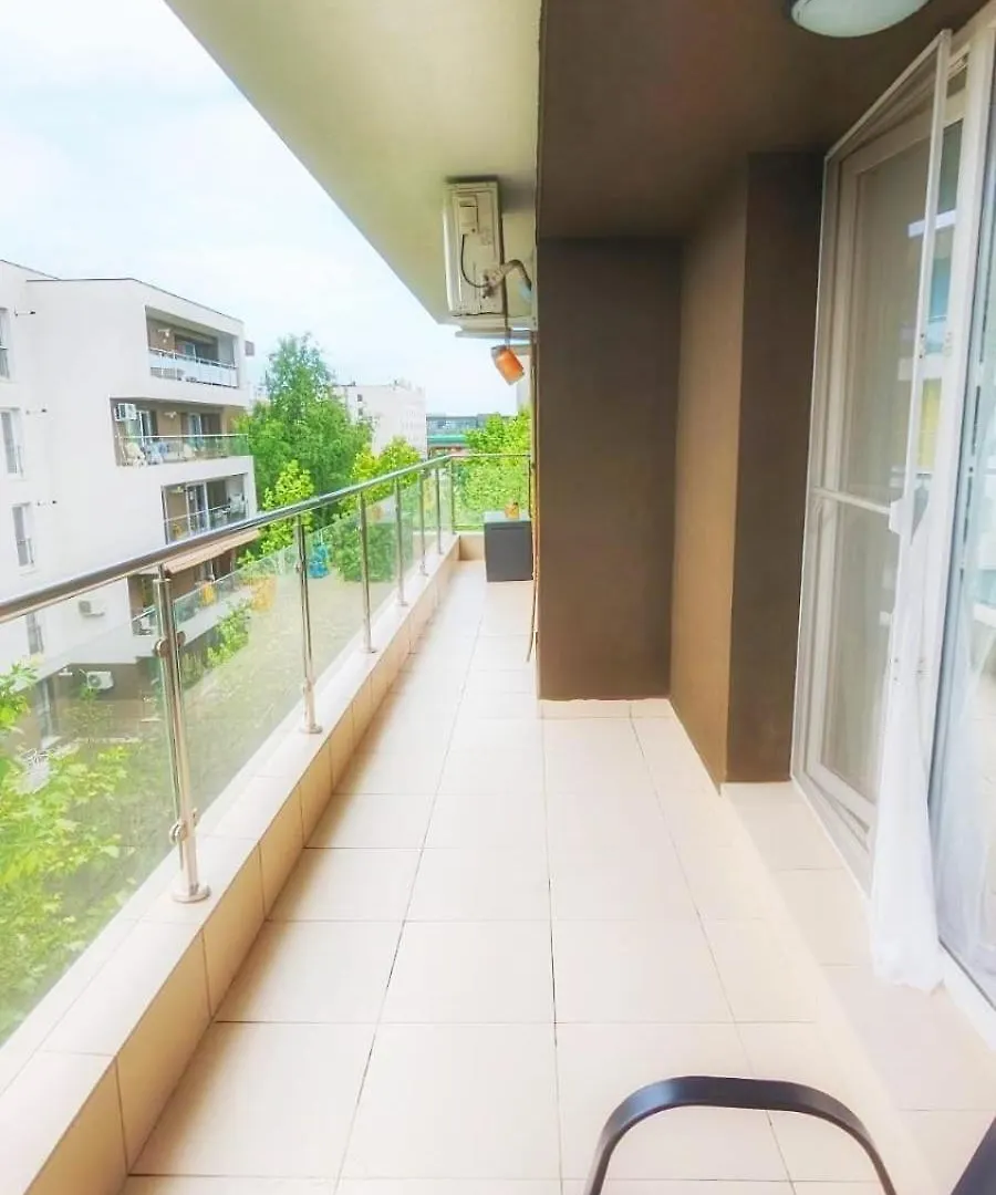 Airport Apartment 70 Squared Meters Otopeni Romania